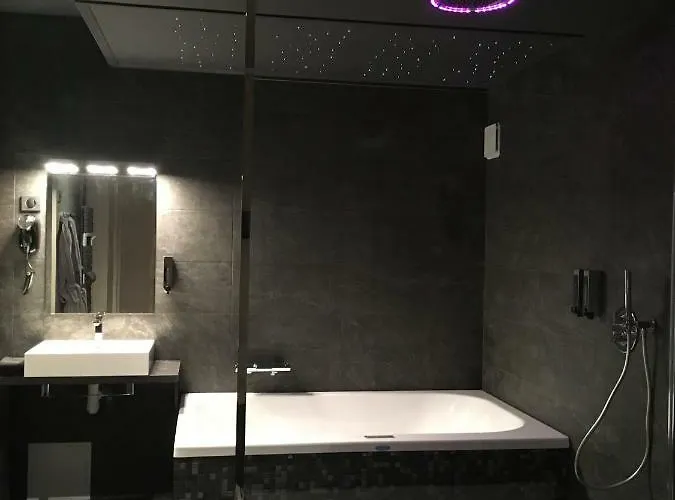 La Marilyn Apartment